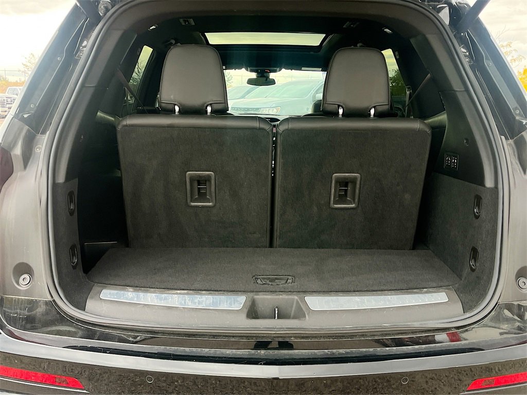 Used 2024 Cadillac XT6 Premium Luxury image 28