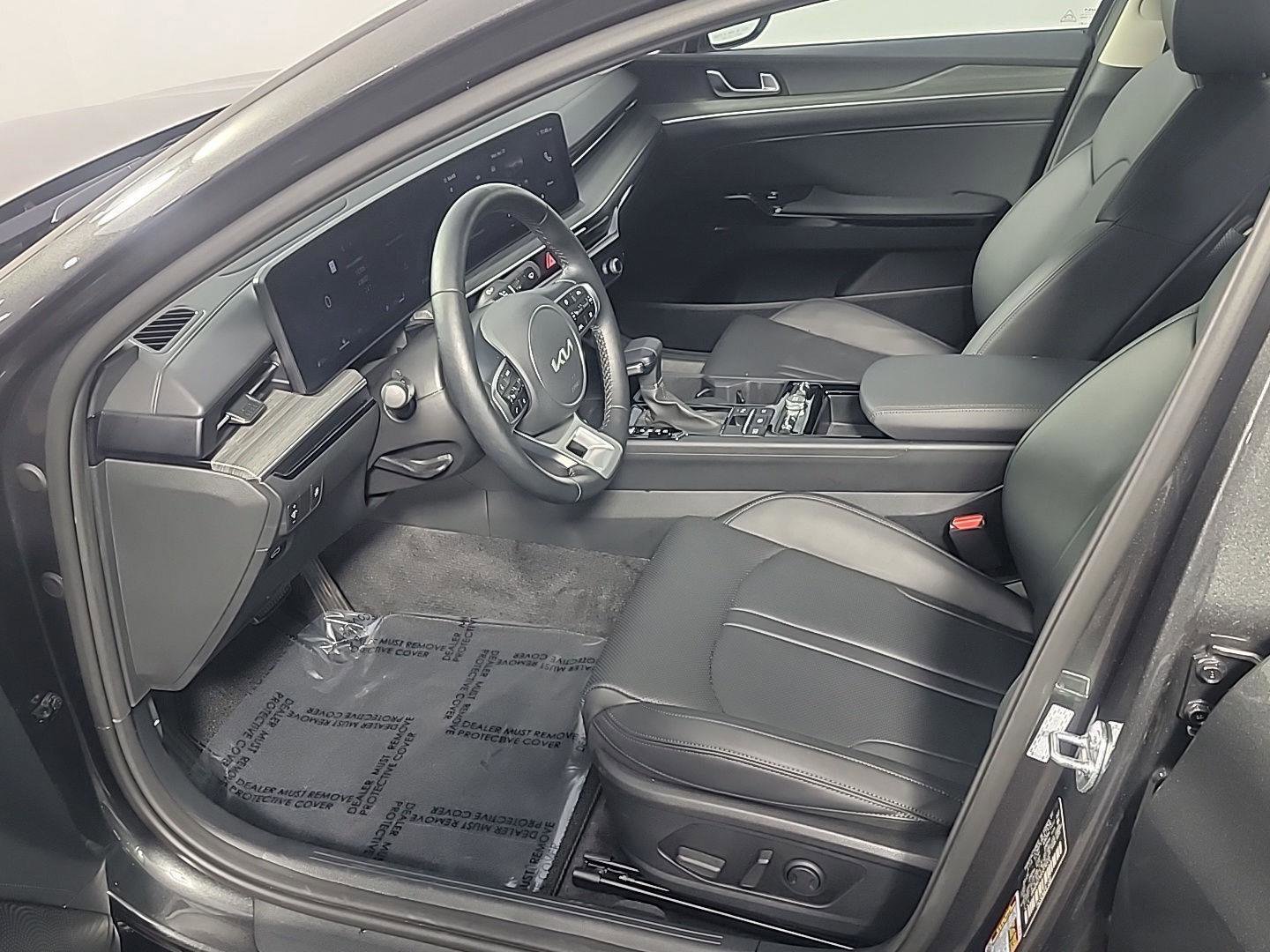 Used 2025 Kia K5 EX FWD image 18