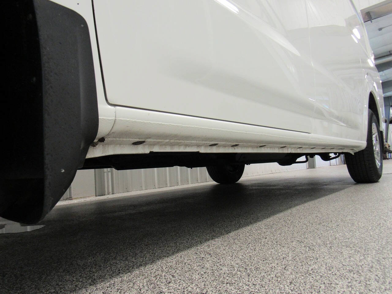 Used 2021 Nissan NV 2500 SV RWD image 23