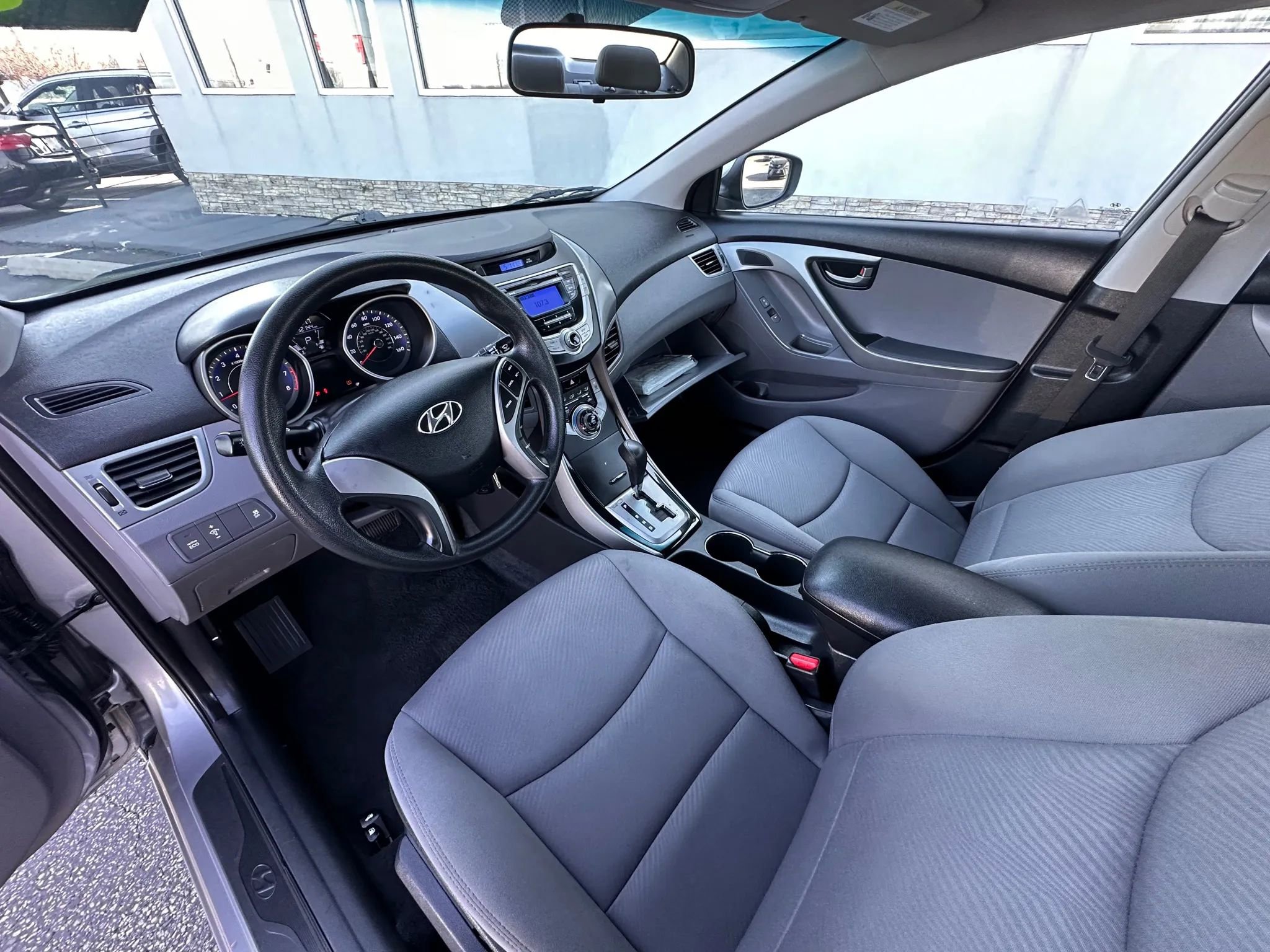 Used 2013 Hyundai Elantra GLS image 11