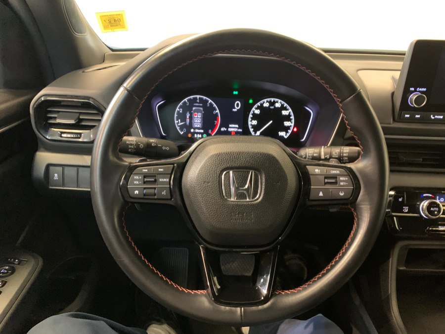 Used 2025 Honda Pilot Sport image 20