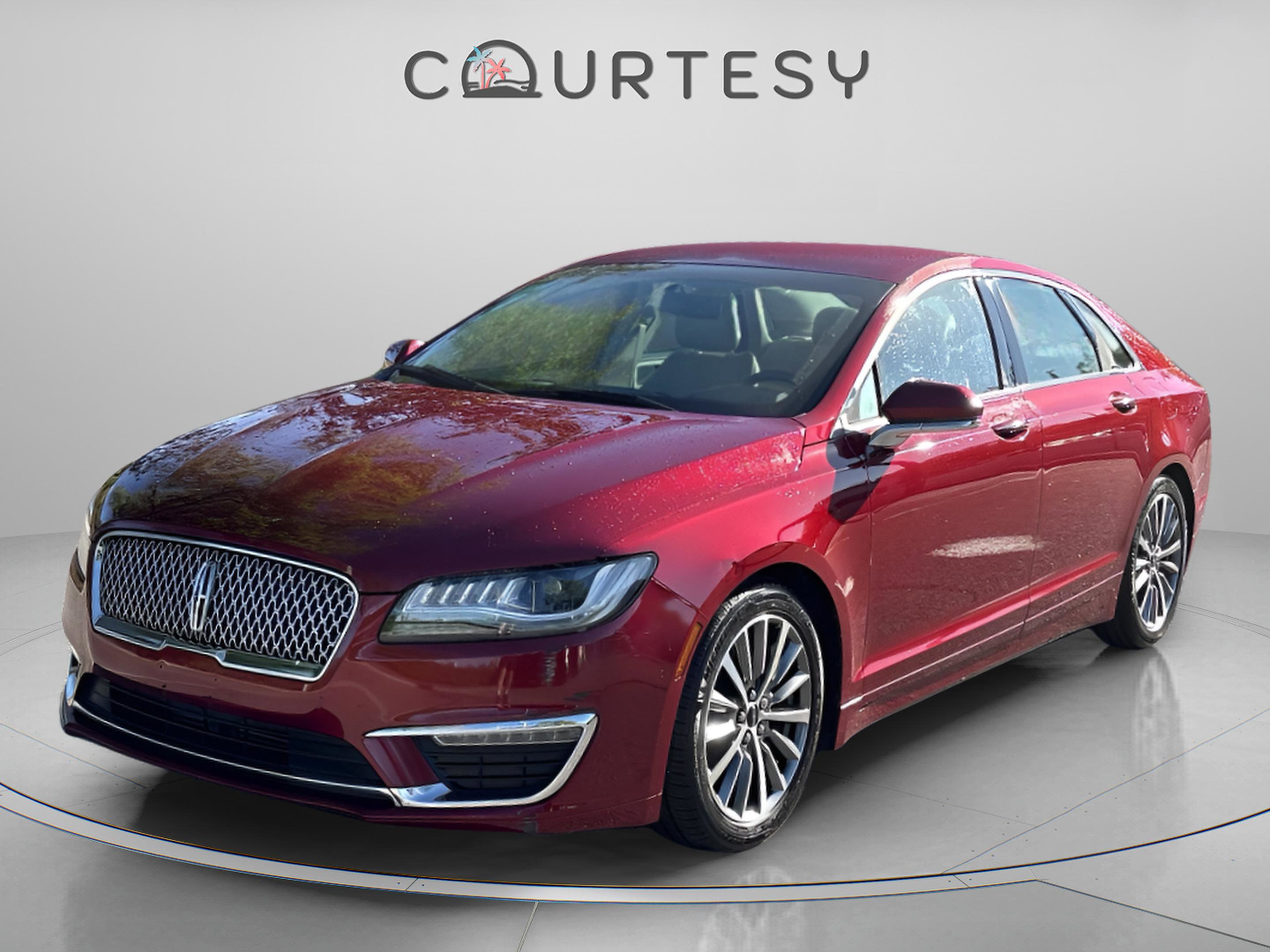 Used 2017 Lincoln MKZ Select FWD image 1