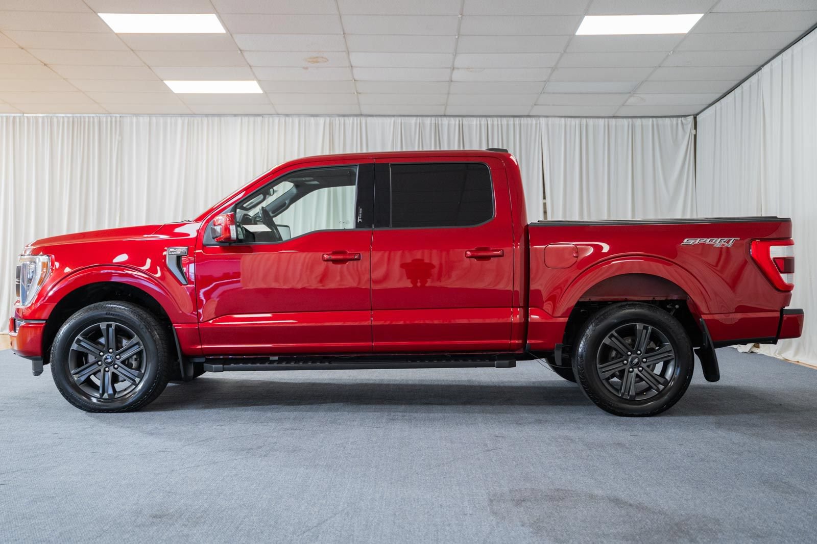 Certified 2023 Ford F150 Lariat w/ Equipment Group 502A High AWD/4WD image 4