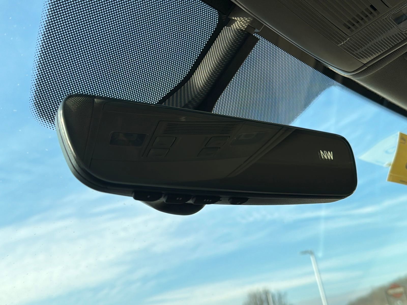 Used 2022 Volkswagen Atlas SE w/ Black Wheel Package image 37