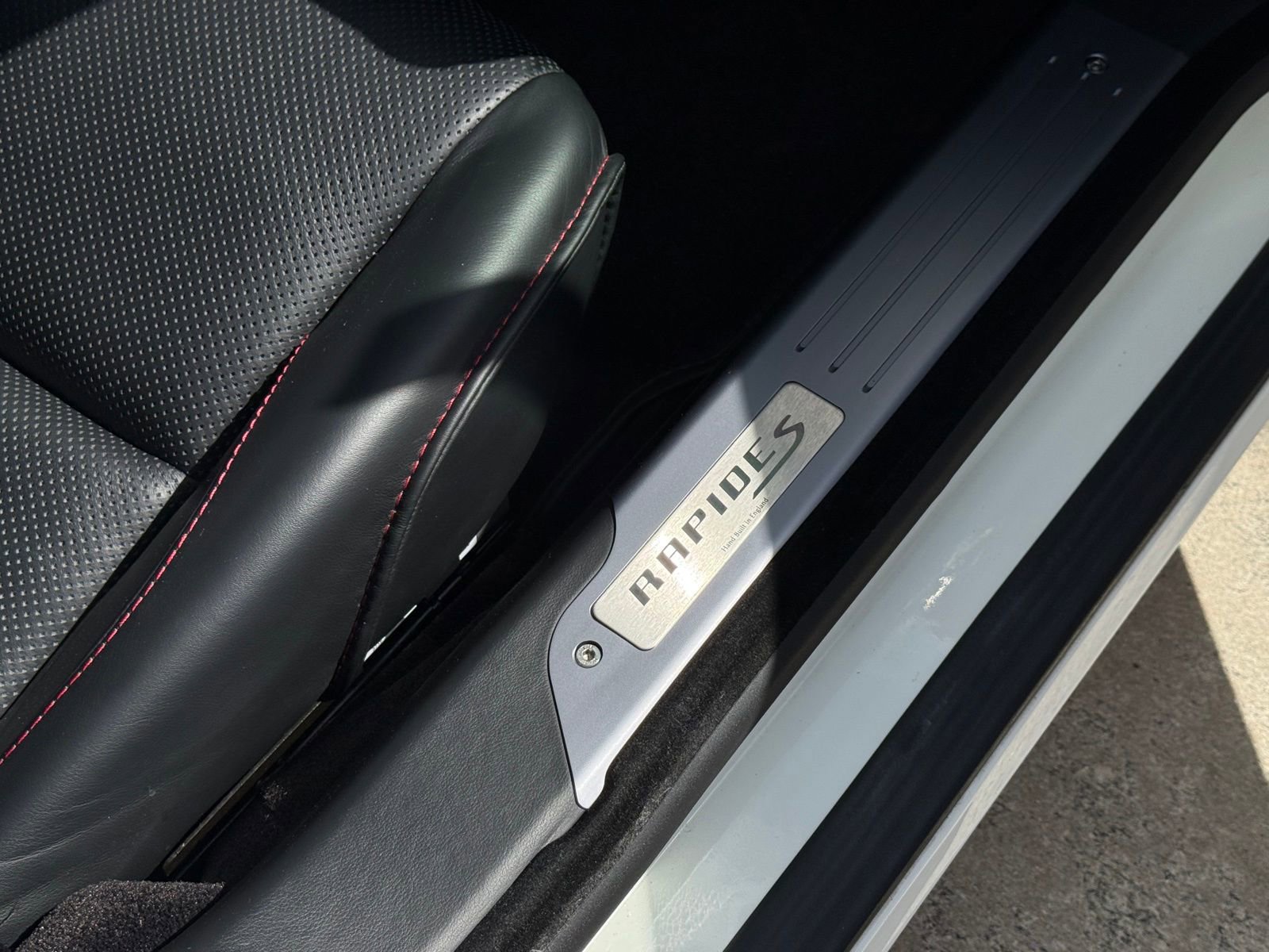 Used 2015 Aston Martin Rapide S RWD image 22