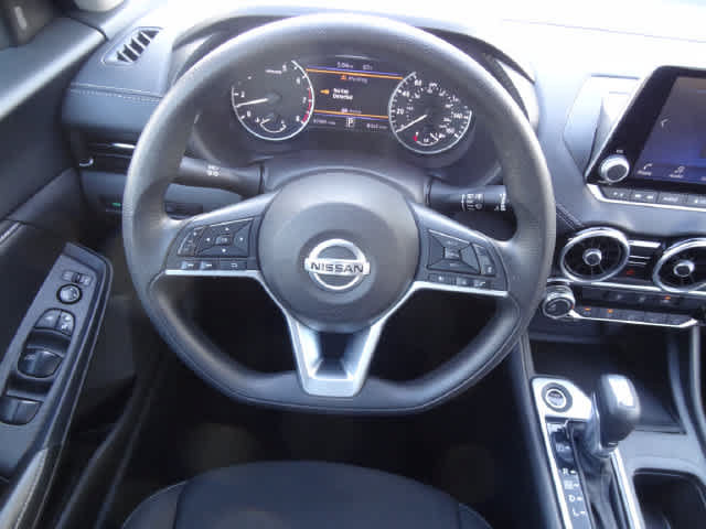 Used 2023 Nissan Sentra SV FWD image 11