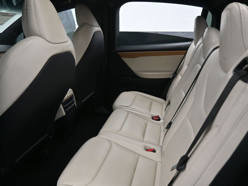 Used 2021 Tesla Model X Long Range image 29