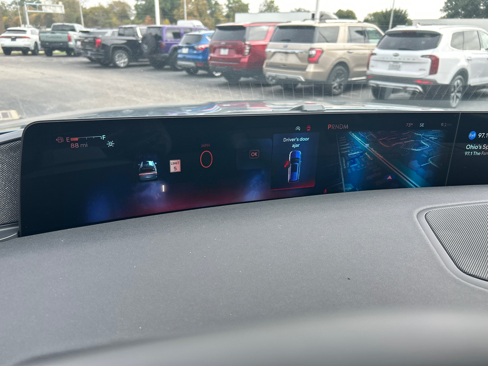 New 2027 Lincoln Navigator Reserve w/ Jet Appearance Package AWD/4WD image 16