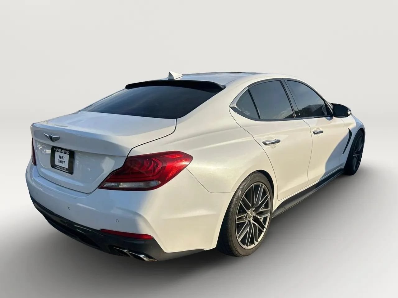 Used 2019 Genesis G70 2.0T Advanced w/ Elite Package RWD image 4