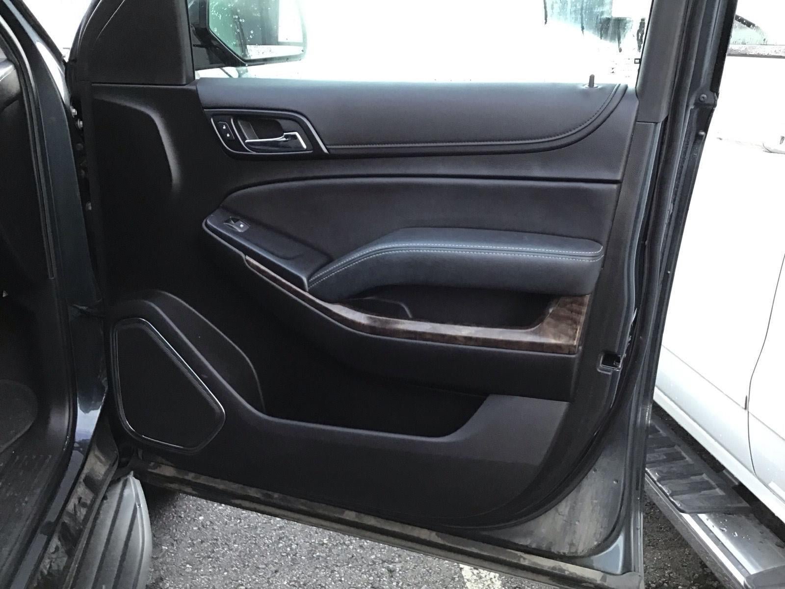 Used 2020 Chevrolet Tahoe LS w/ Max Trailering Package AWD/4WD image 8