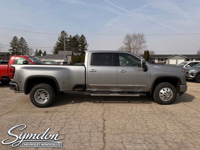 New 2026 Chevrolet Silverado 3500 High Country w/ High Country Premium Package image 13