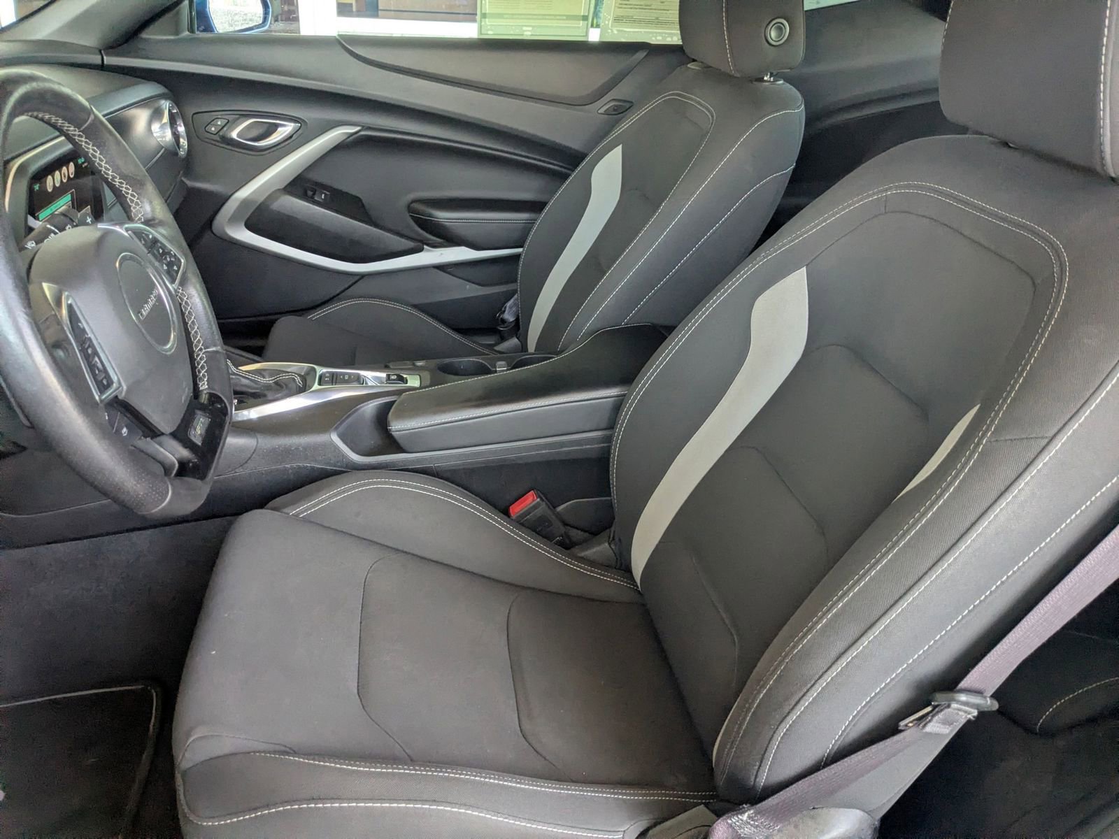 Used 2017 Chevrolet Camaro SS RWD image 22