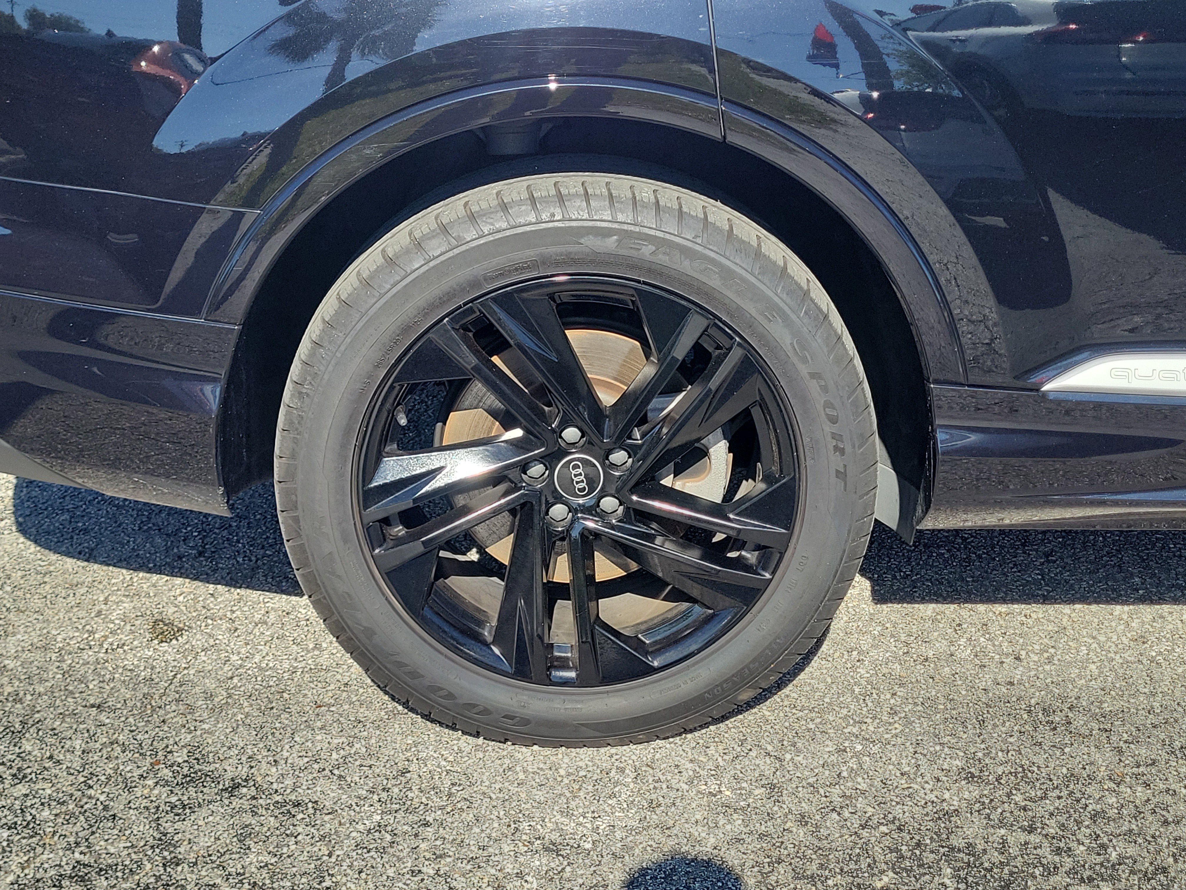 Used 2021 Audi Q7 3.0T Premium Plus w/ Premium Plus Package AWD/4WD image 42