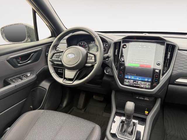 Used 2025 Subaru Forester Premium AWD/4WD image 10