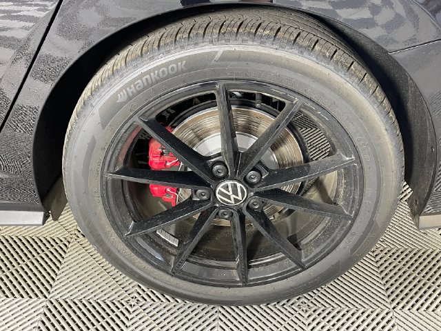New 2026 Volkswagen Jetta GLI Autobahn FWD image 17