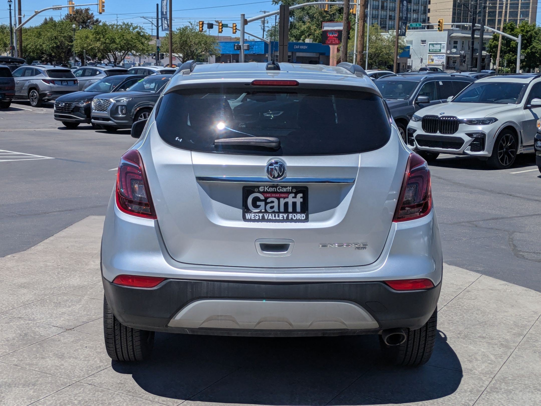 Used 2022 Buick Encore Preferred w/ Safety Package AWD/4WD image 5