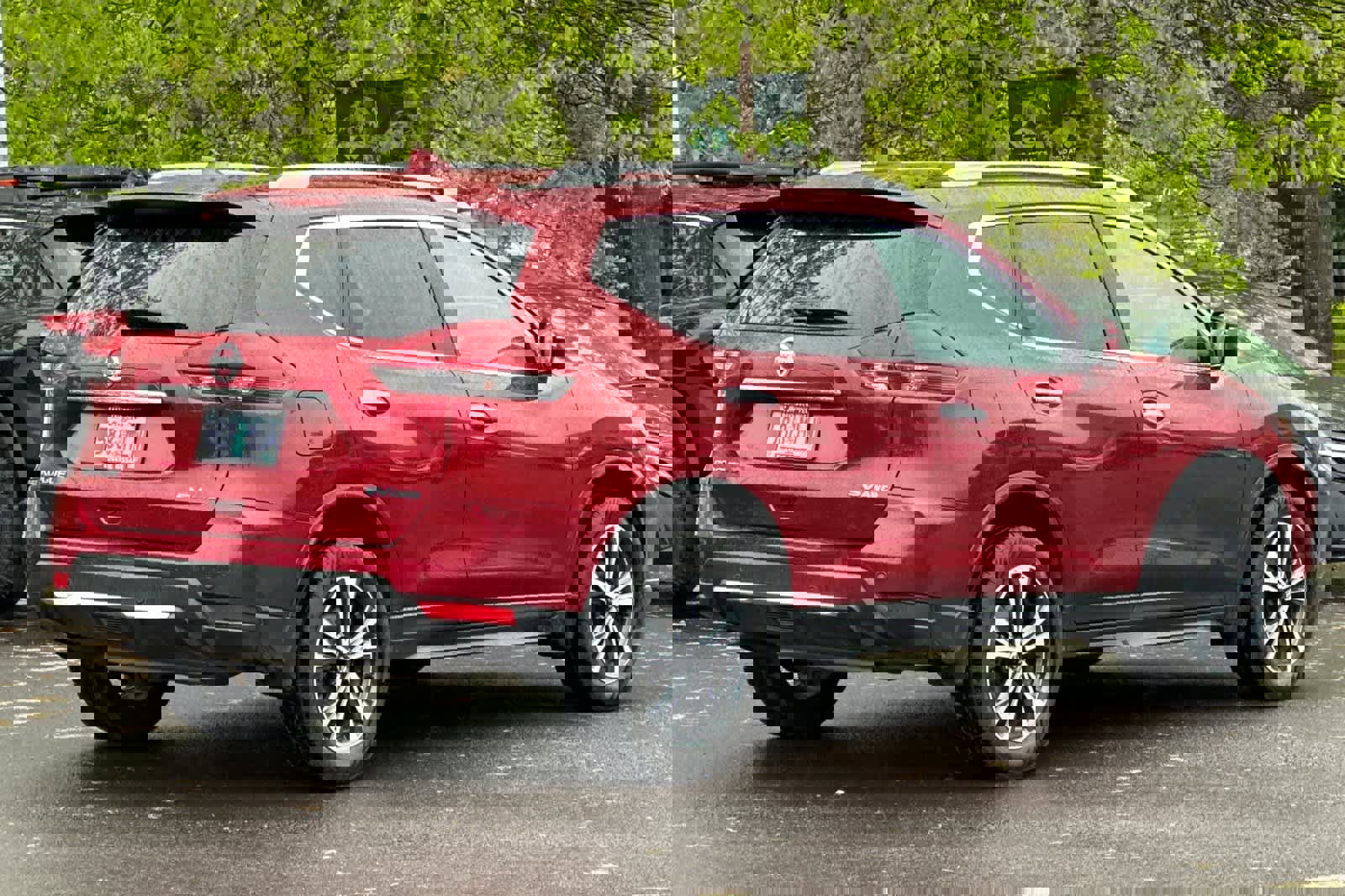 Used 2020 Nissan Rogue S image 2