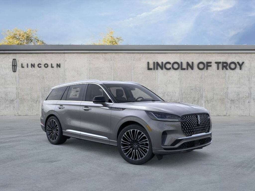 New 2025 Lincoln Aviator Black Label image 29