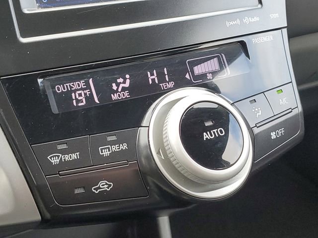 Used 2012 Toyota Prius V Three image 24