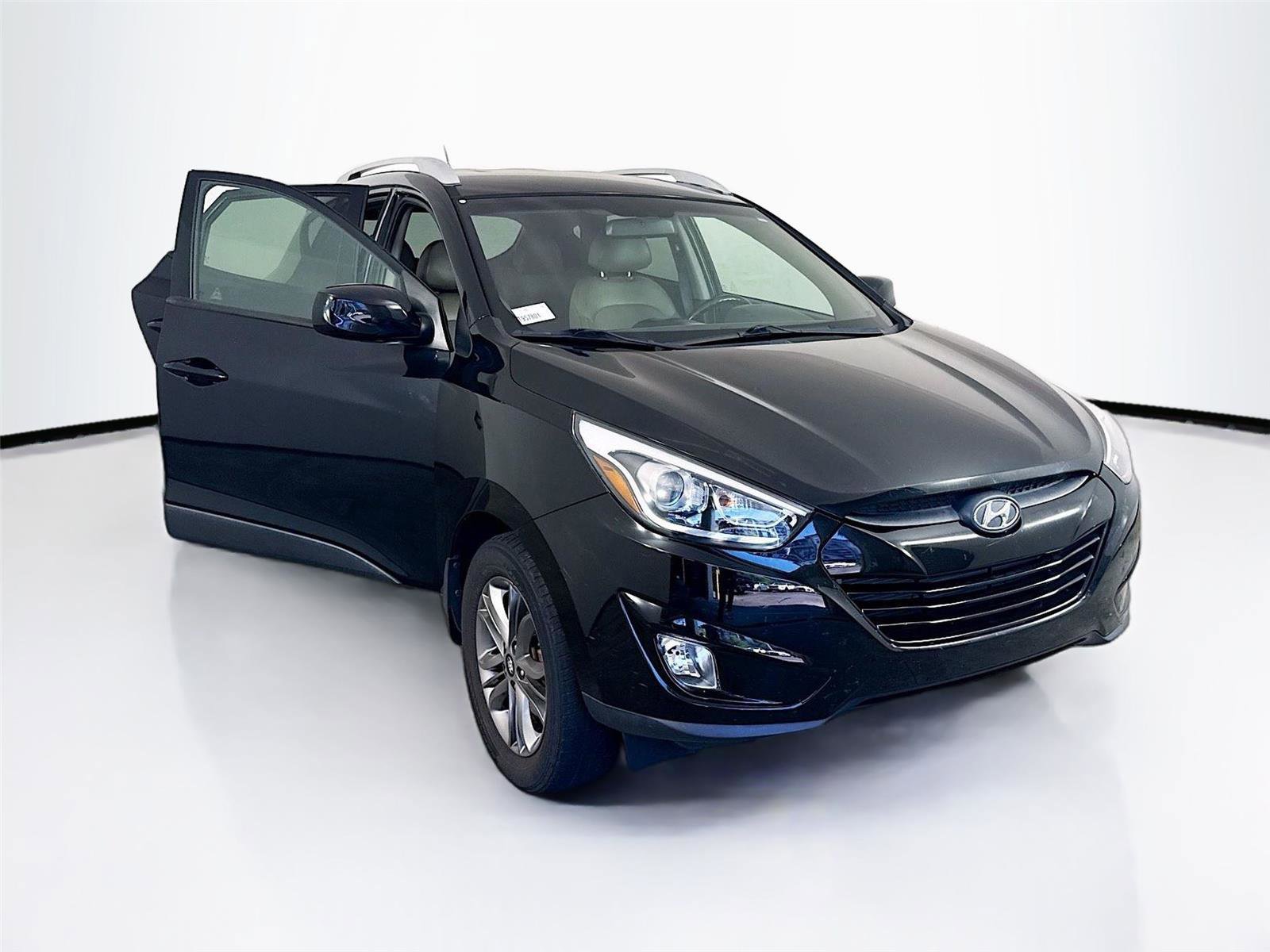 Used 2015 Hyundai Tucson SE FWD image 12