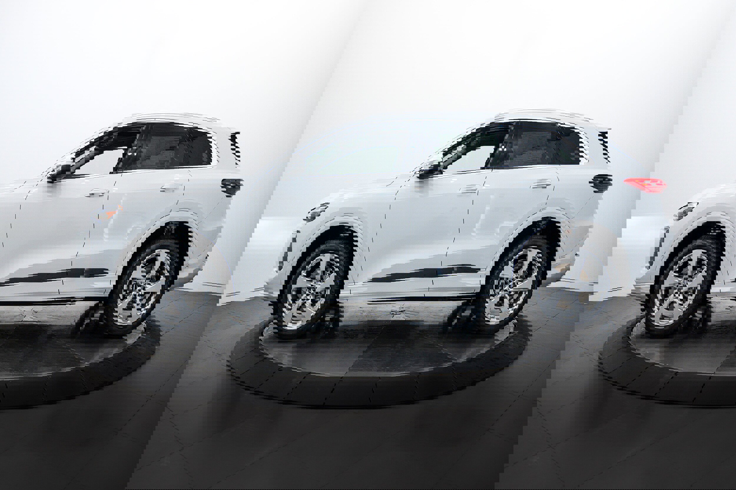 New 2025 Audi Q5 Premium Plus image 6