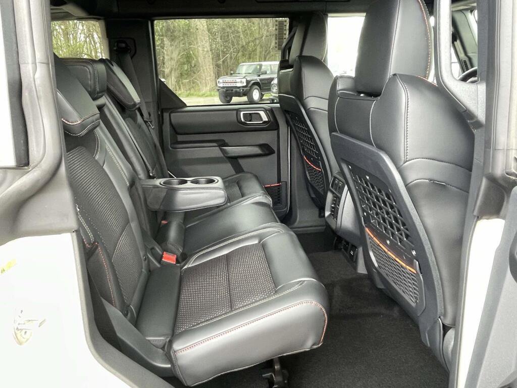 New 2026 Ford Bronco Raptor w/ Interior Carbon Fiber Pack AWD/4WD image 21