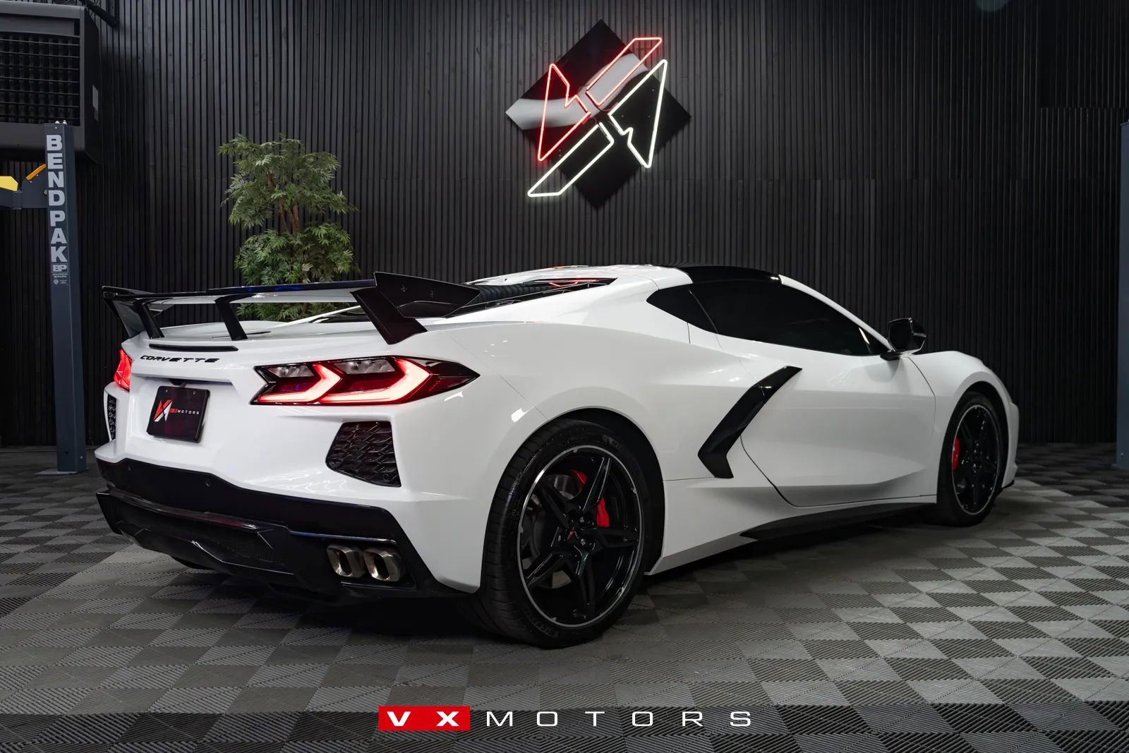 Used 2023 Chevrolet Corvette Stingray Preferred Cpe w/ Z51 Performance Package image 2