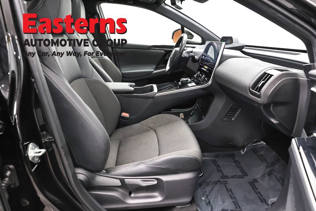 Used 2023 Toyota bZ4X XLE w/ Weather Package FWD image 23