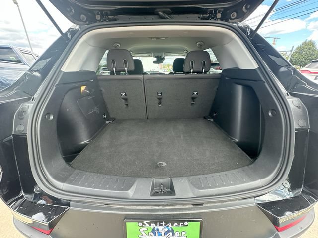 Used 2025 Chevrolet TrailBlazer LT AWD/4WD image 27