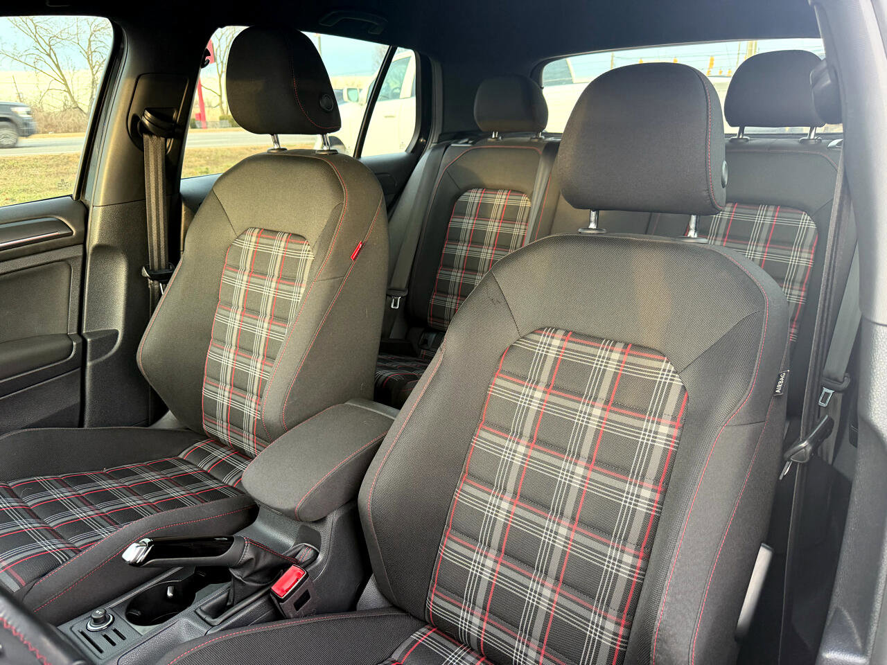 Used 2019 Volkswagen GTI Rabbit Edition image 32