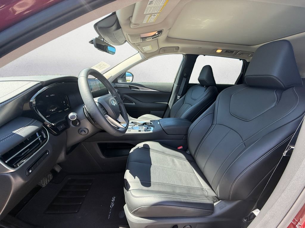 Used 2026 INFINITI QX60 Luxe w/ Cargo Package AWD/4WD image 11