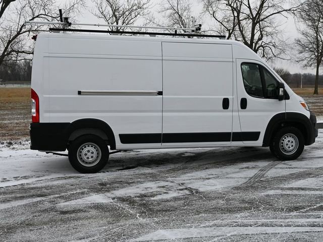 Used 2024 RAM ProMaster 2500 w/ Convenience Group image 8
