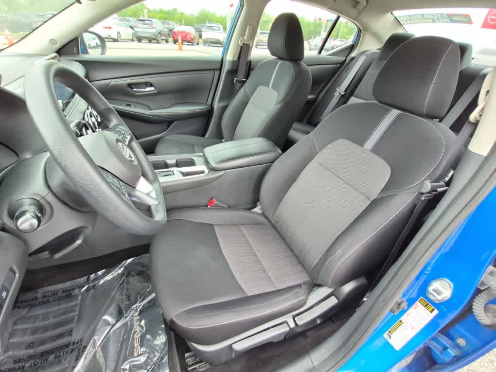 Used 2024 Nissan Sentra SV FWD image 10