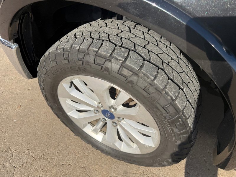 Used 2015 Ford F150 Lariat w/ Equipment Group 501A Mid image 13