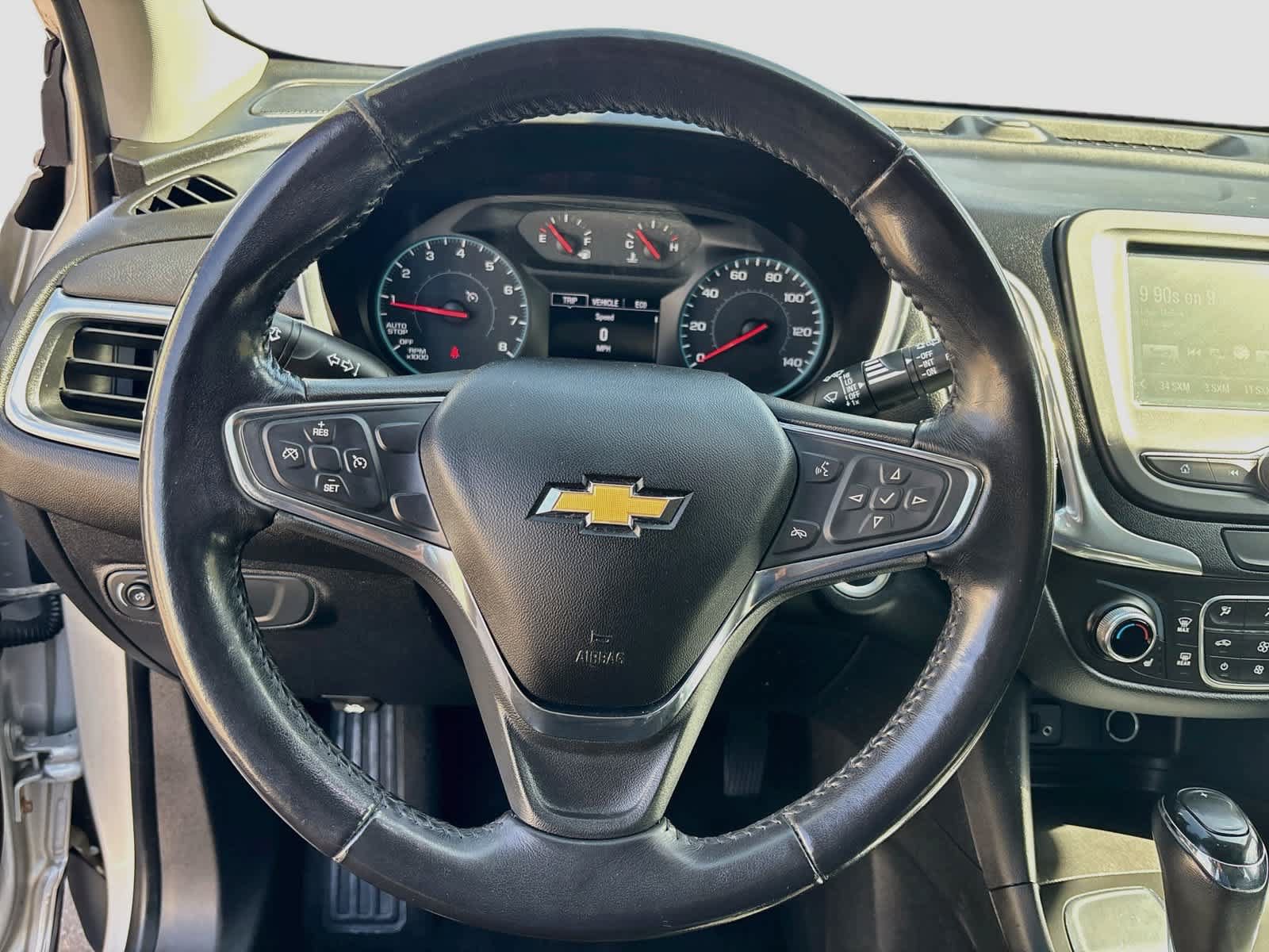 Used 2018 Chevrolet Equinox LT FWD image 11