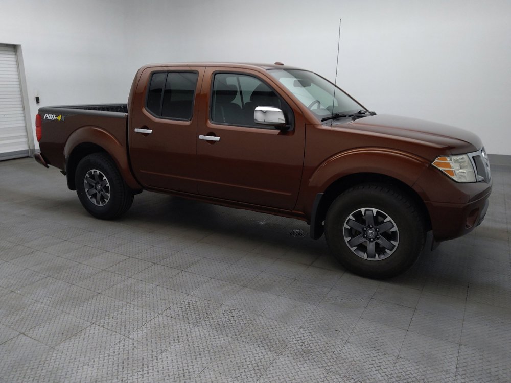 Used 2018 Nissan Frontier PRO-4X AWD/4WD image 11