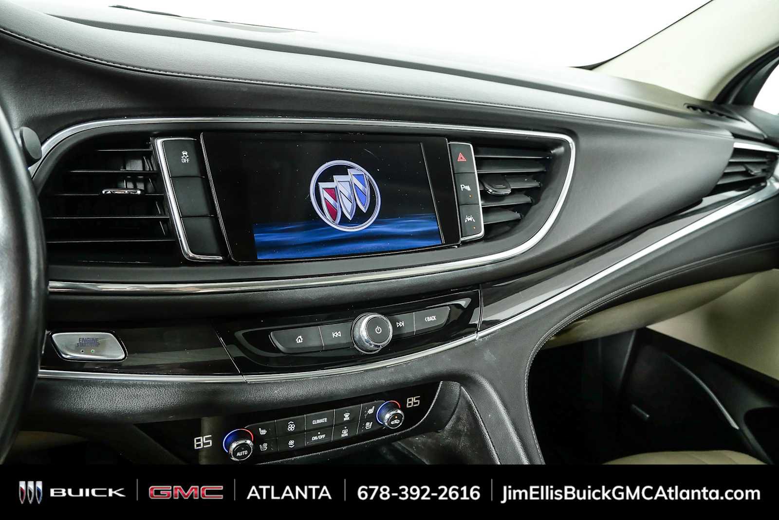 Used 2020 Buick Enclave Premium w/ Sun and Sites Package FWD image 13