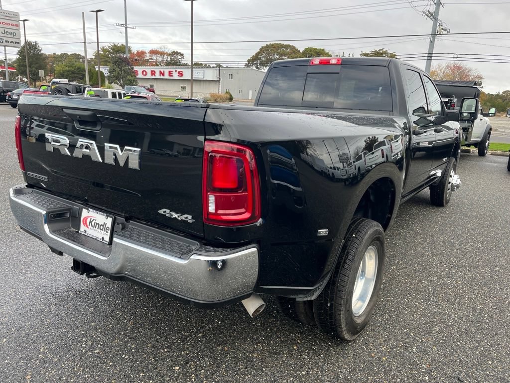 New 2026 RAM 3500 Big Horn AWD/4WD image 26