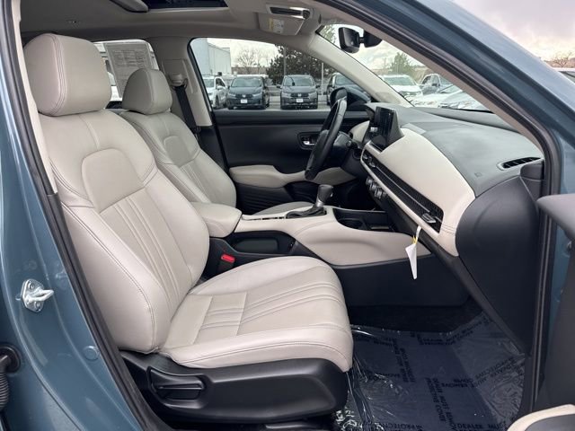 Used 2025 Honda HR-V EX-L image 10