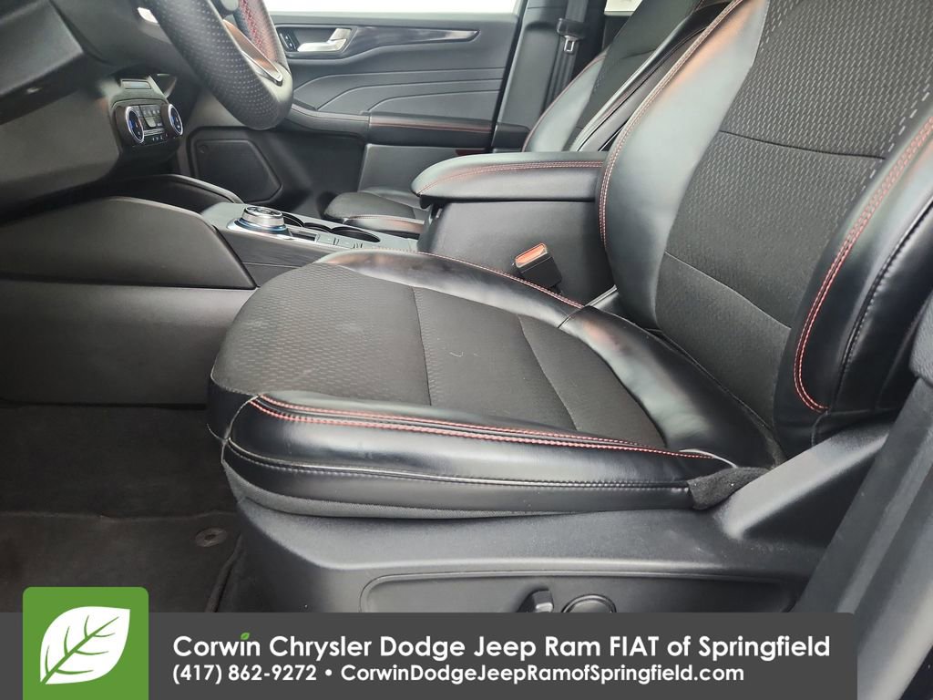 Used 2025 Ford Escape ST-Line Select image 20