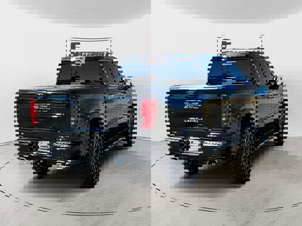 Used 2022 GMC Sierra 1500 Denali Ultimate AWD/4WD image 5