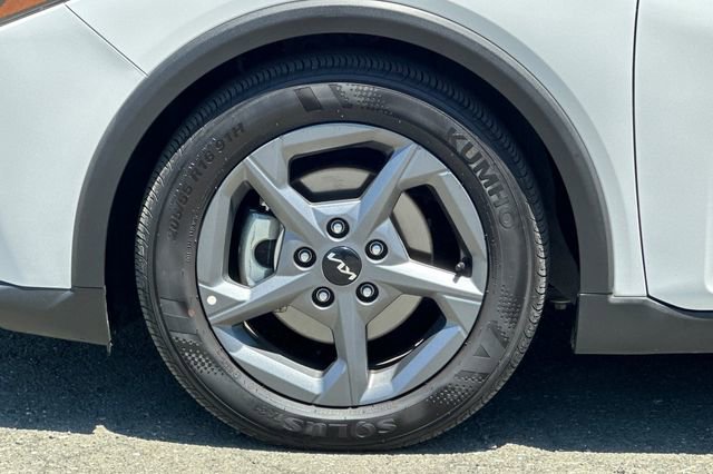 Used 2025 Kia K4 FWD image 30