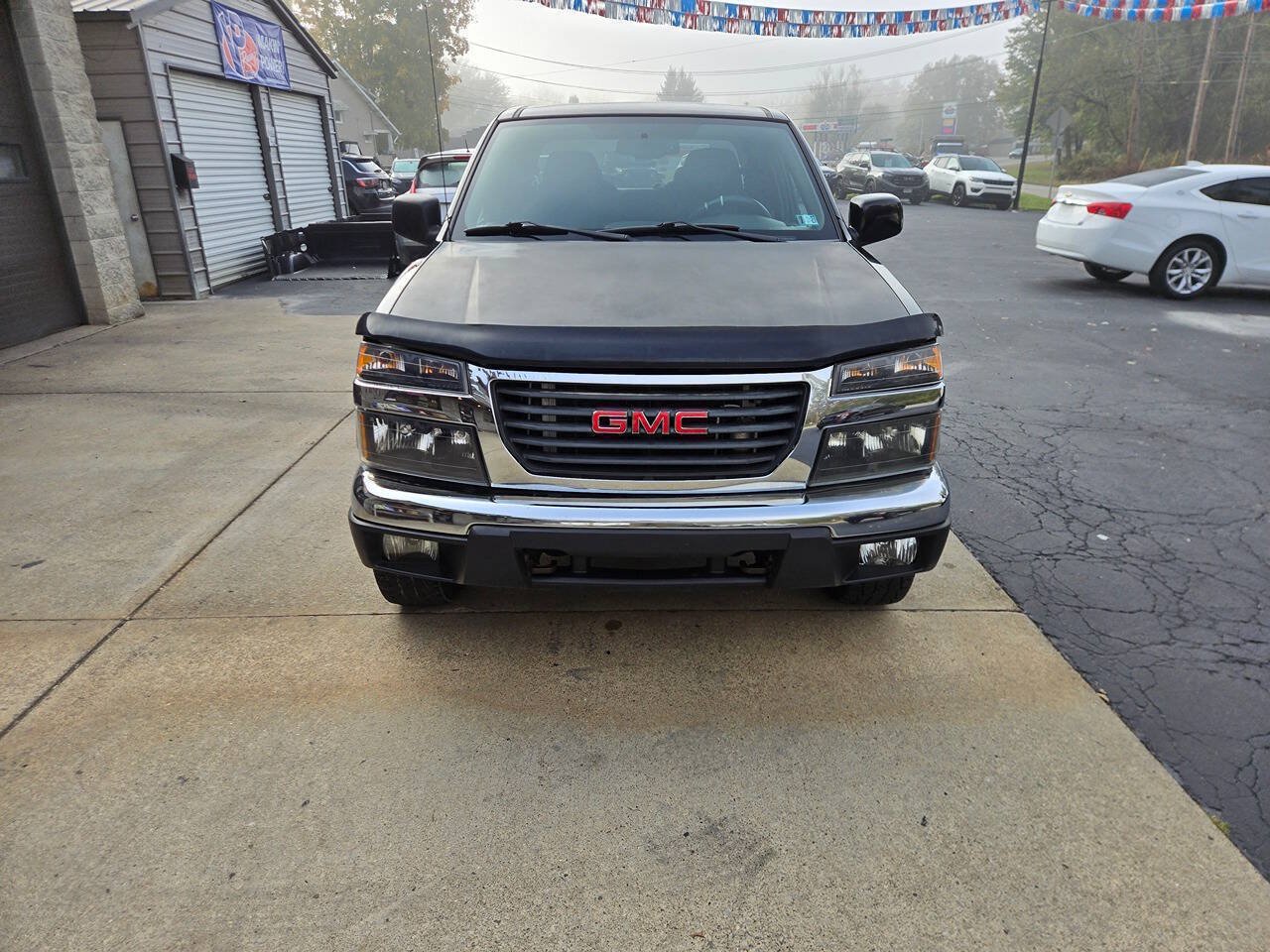 Used 2012 GMC Canyon SLE AWD/4WD image 2