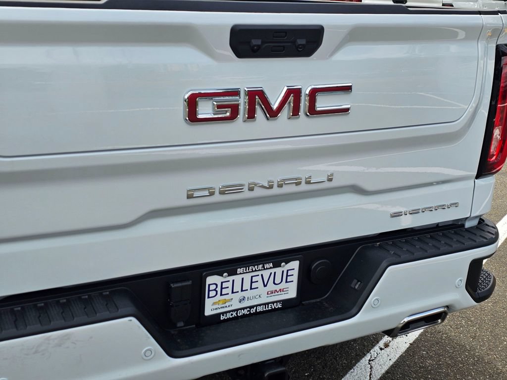New 2026 GMC Sierra 1500 Denali w/ Denali Reserve Package AWD/4WD image 15