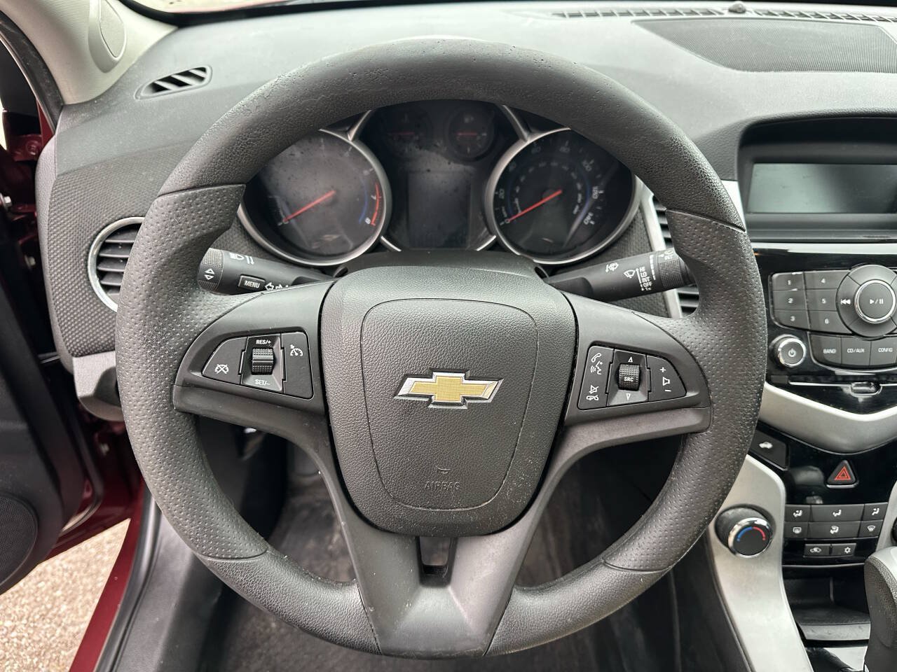 Used 2015 Chevrolet Cruze LT FWD image 14