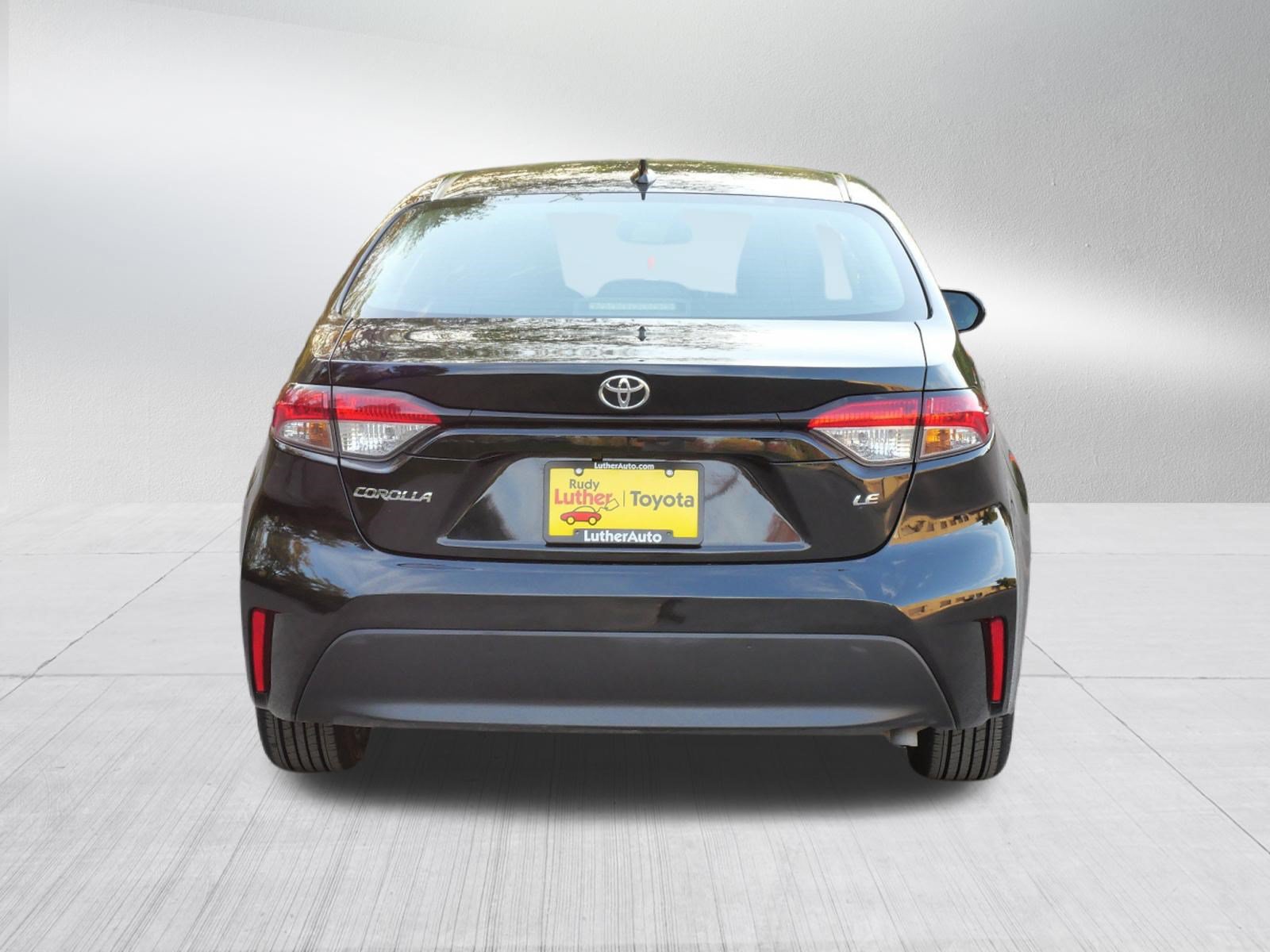 Certified 2024 Toyota Corolla LE FWD image 7