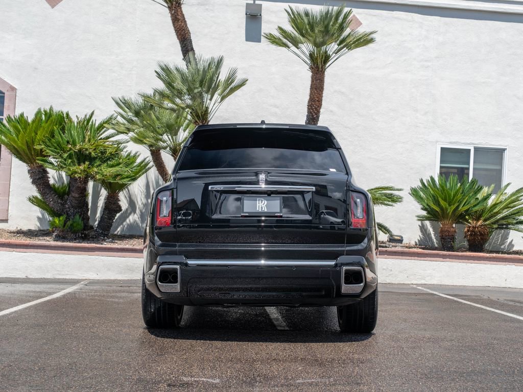 Used 2025 Rolls-Royce Cullinan AWD/4WD image 47