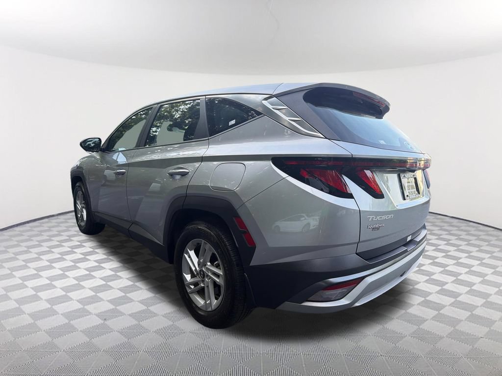 Used 2025 Hyundai Tucson SE FWD image 7