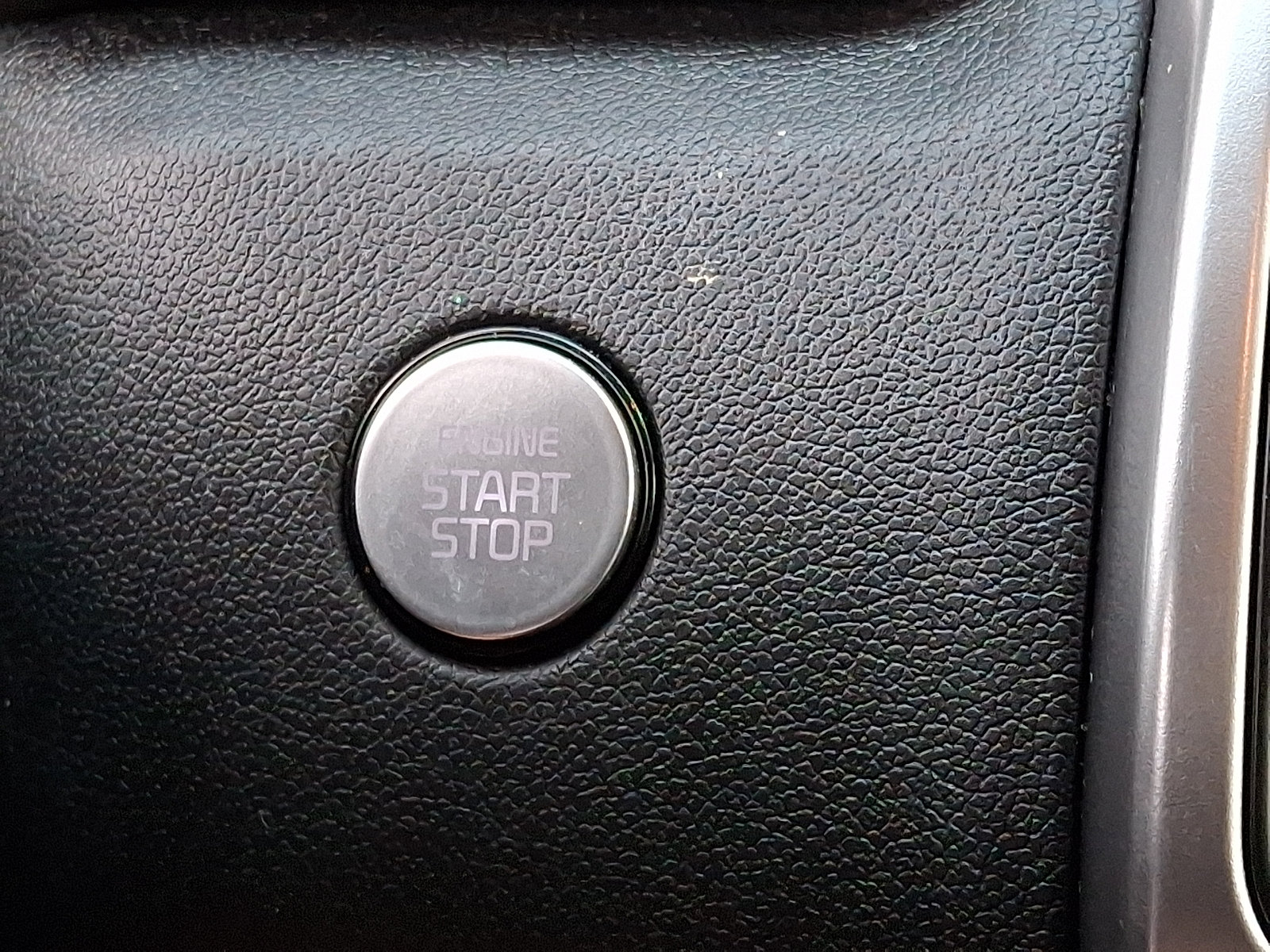 Used 2022 Kia Sorento S AWD/4WD image 24