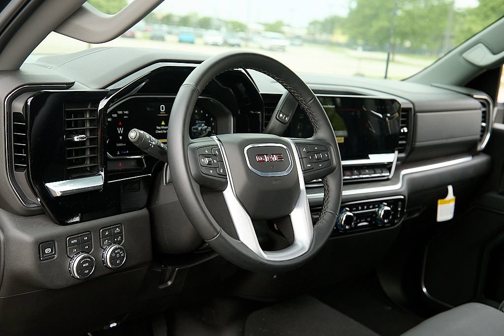New 2026 GMC Sierra 2500 SLT AWD/4WD image 25